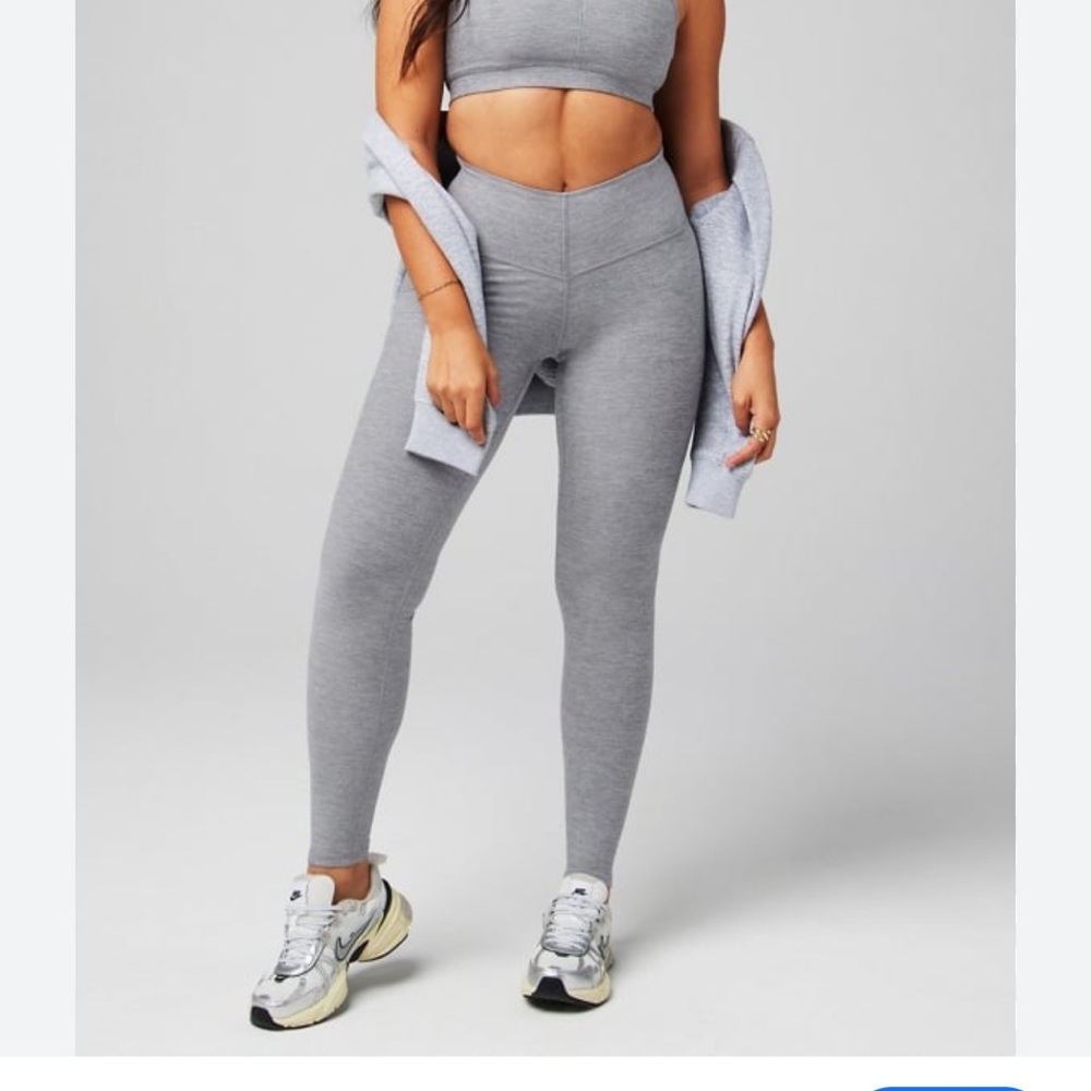 Fabletics HeatherFlex Classic Gray Heather 
 Activewear Set size small